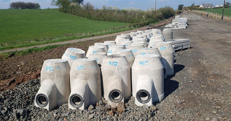 Fp Mccann Precast Concrete Gullies In Situ At A26 Derrygowan Road Overpass 0 400